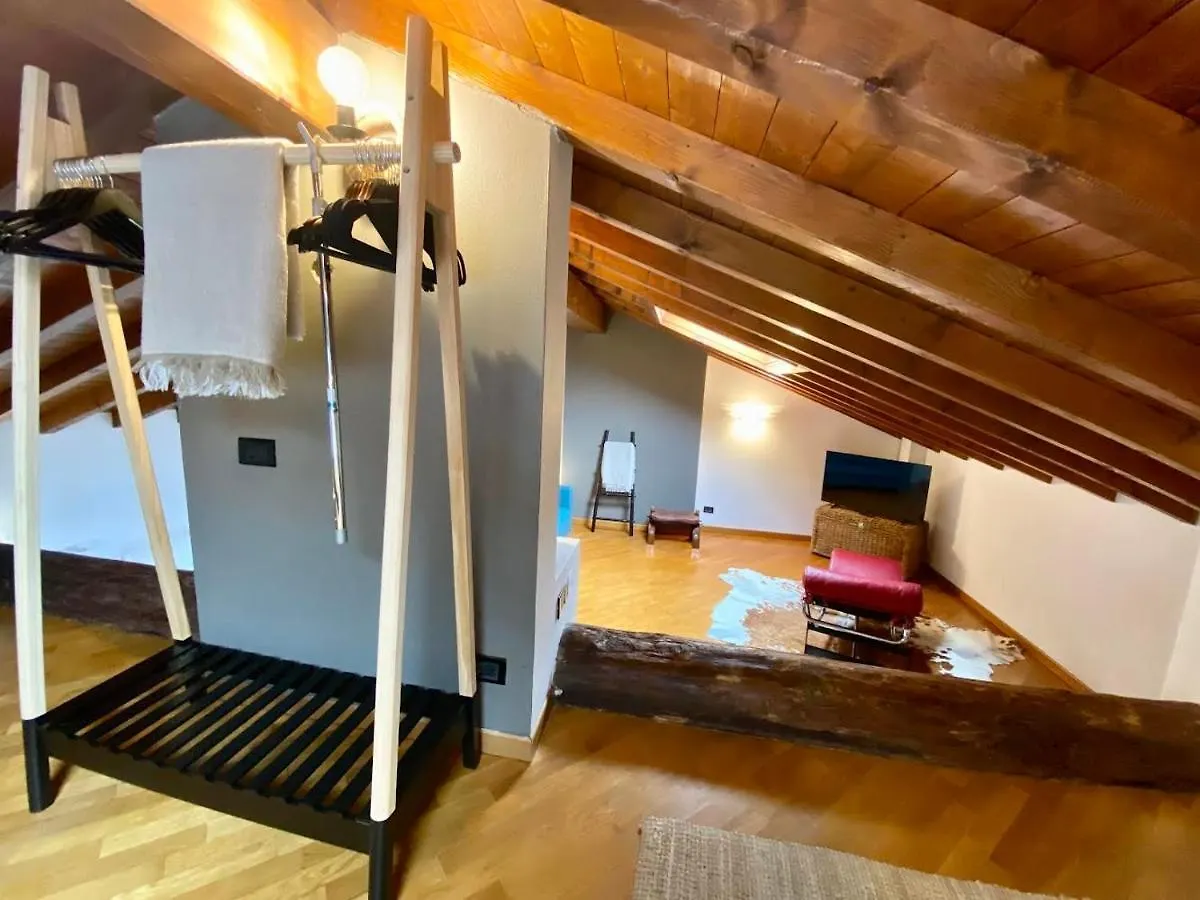Piccolo Rifugio Con Parcheggio Privato Gratuito Apartment Bergamo Italy